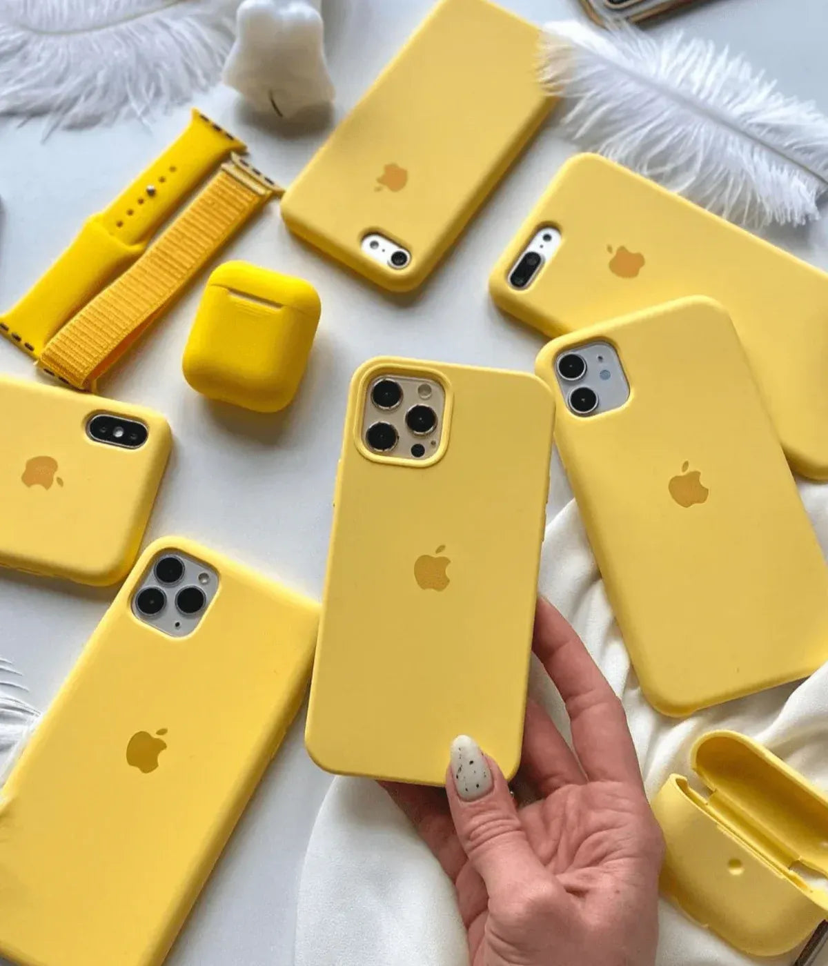 iPhone Silicone Case - Yellow